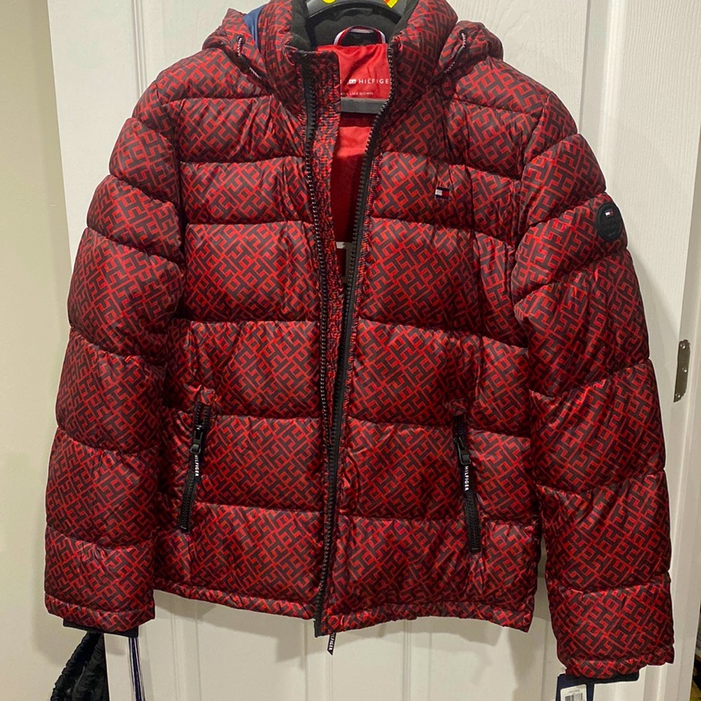 Tommy Hilfiger Wind Resistant Puffer Jacket